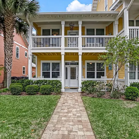 Newly Listed - 2 Story - Corner Unit - Beach Cottage Within Walking Distance To The Ocean! 2152 Cape Sound